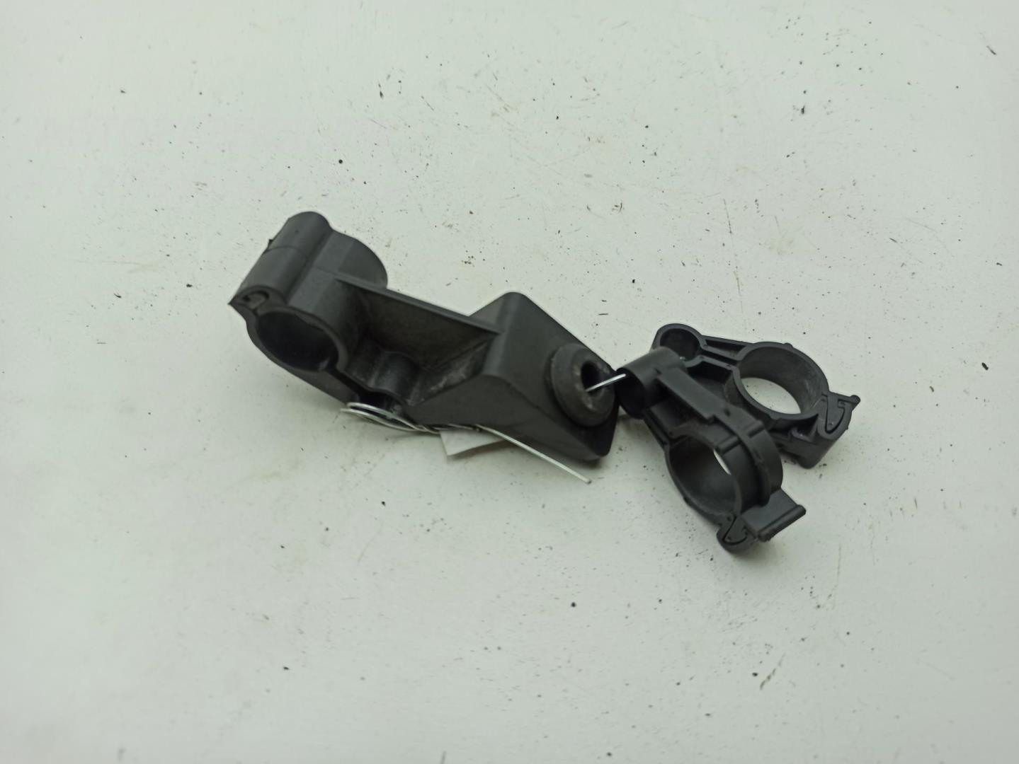 Кронштейн (сопут. товар)