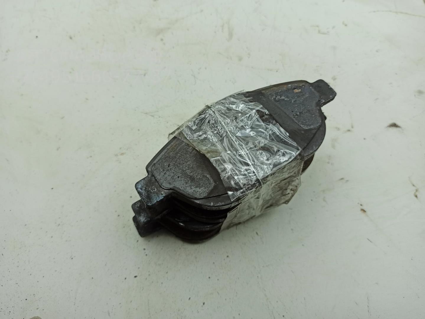 Колодки тормозные передние к-т