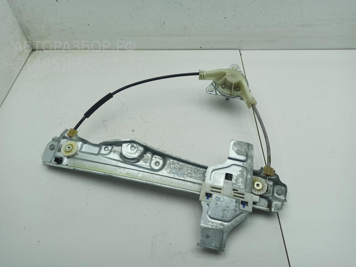Стеклоподъемник механ. задний правый