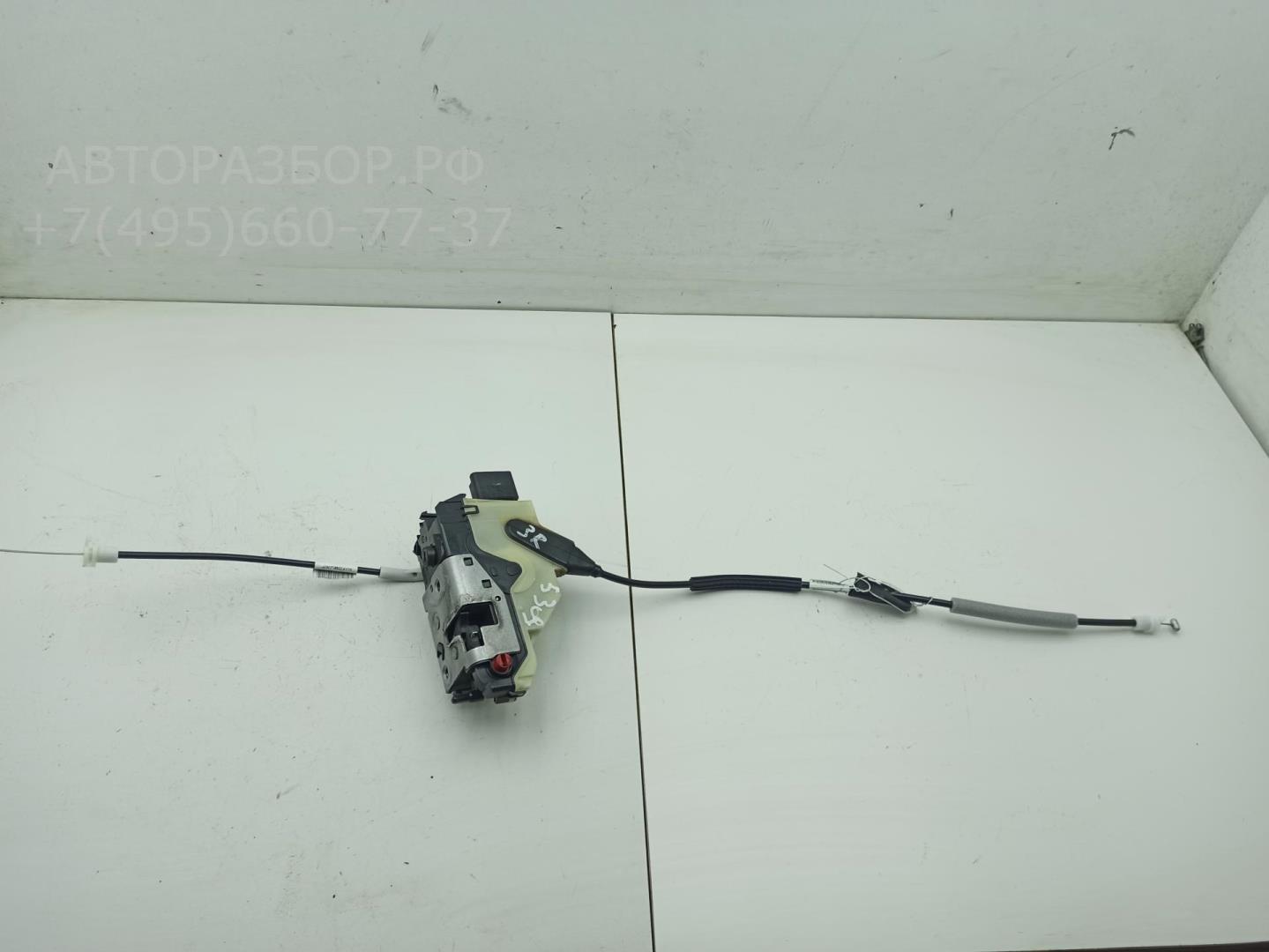 Замок двери задней правой