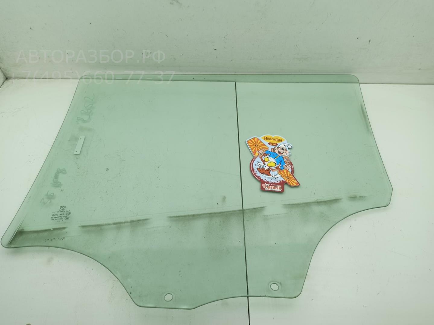 Стекло двери задней правой