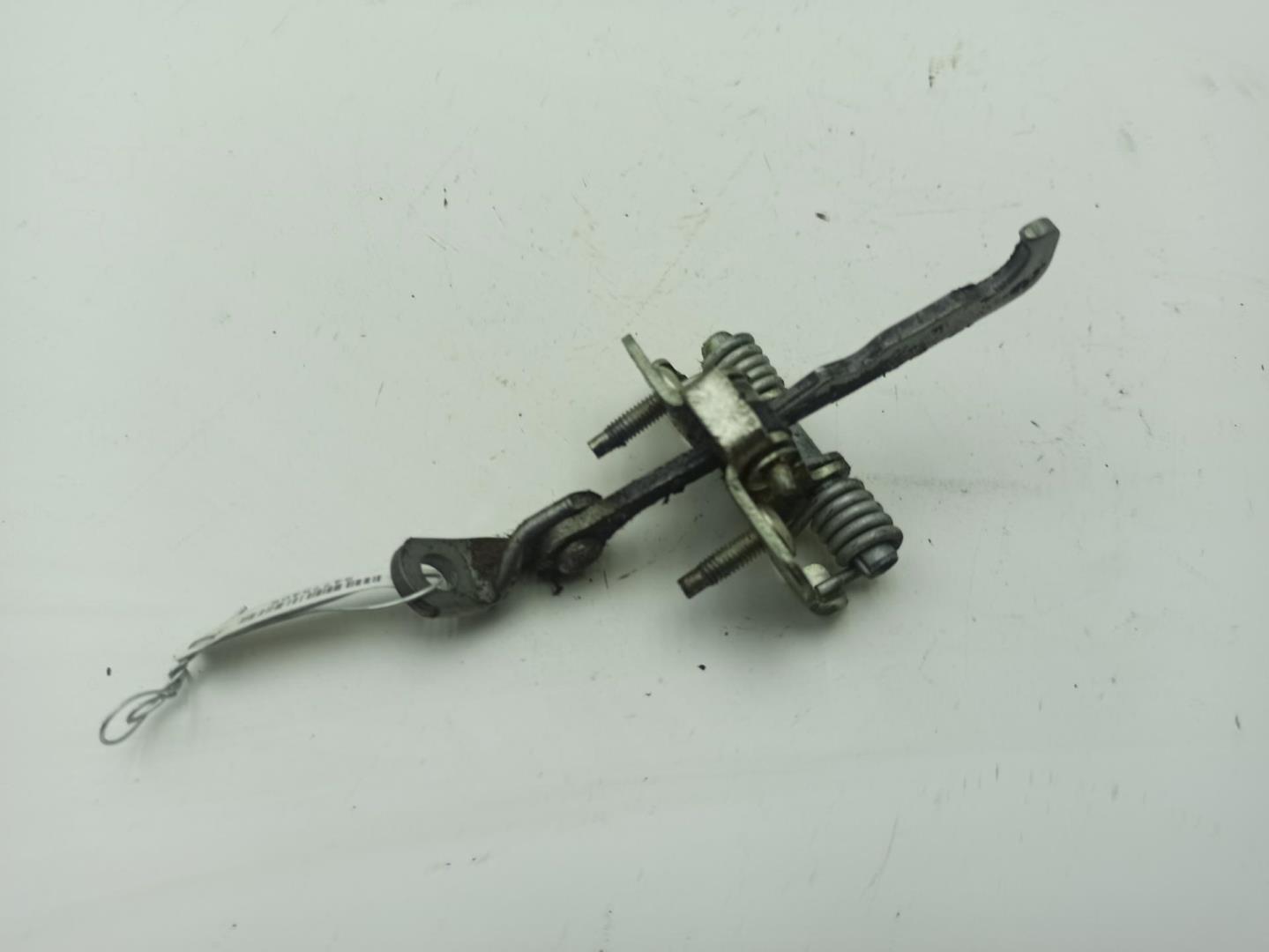 Ограничитель двери