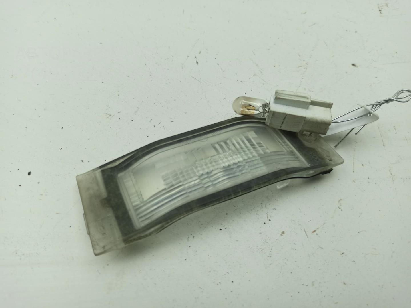 Фонарь подсветки номера