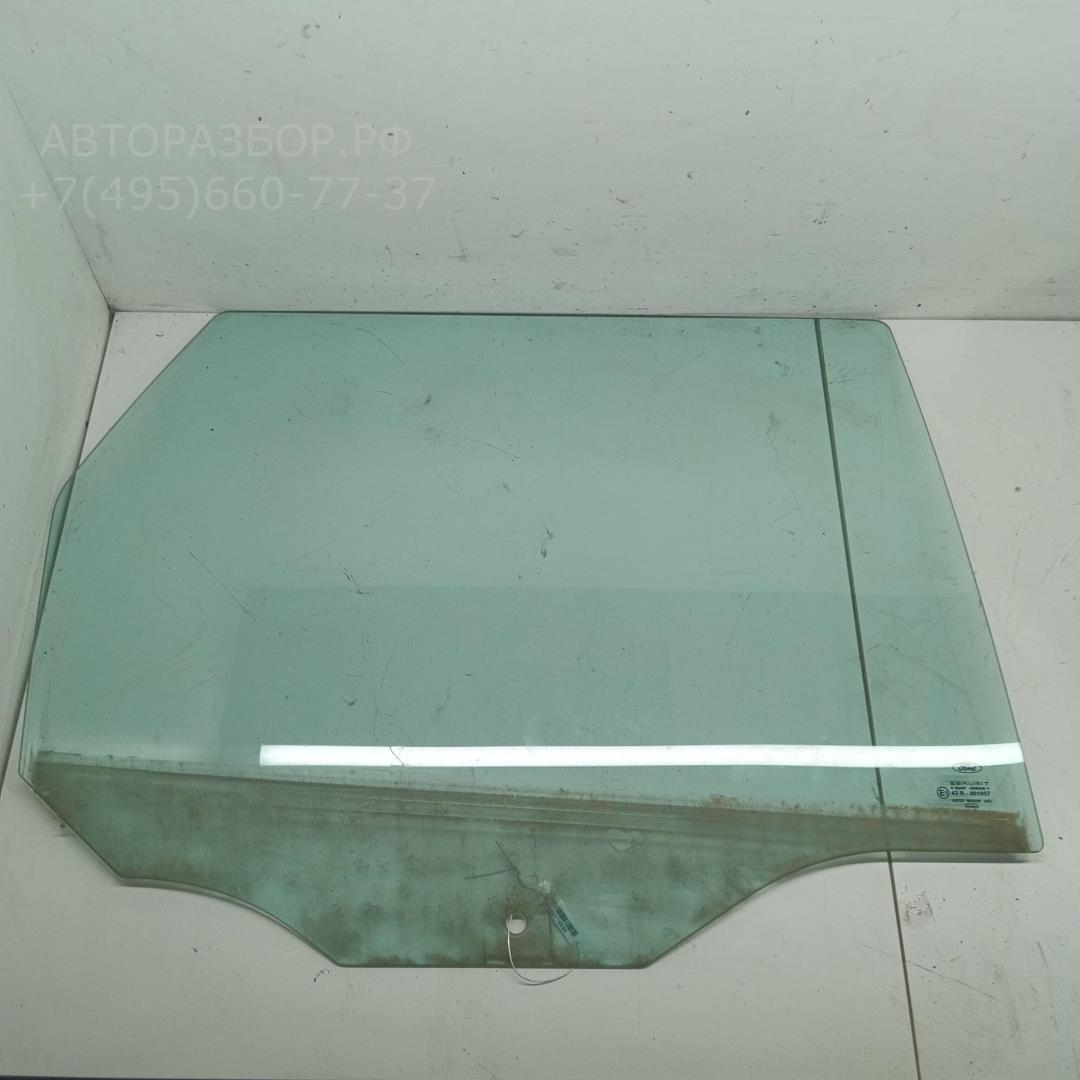 Стекло двери задней правой