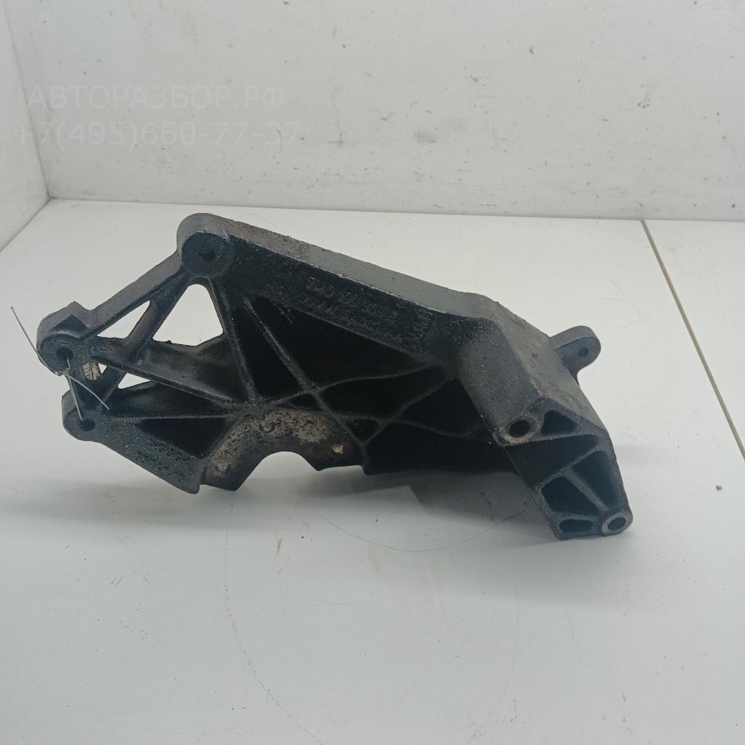 Опора двигателя