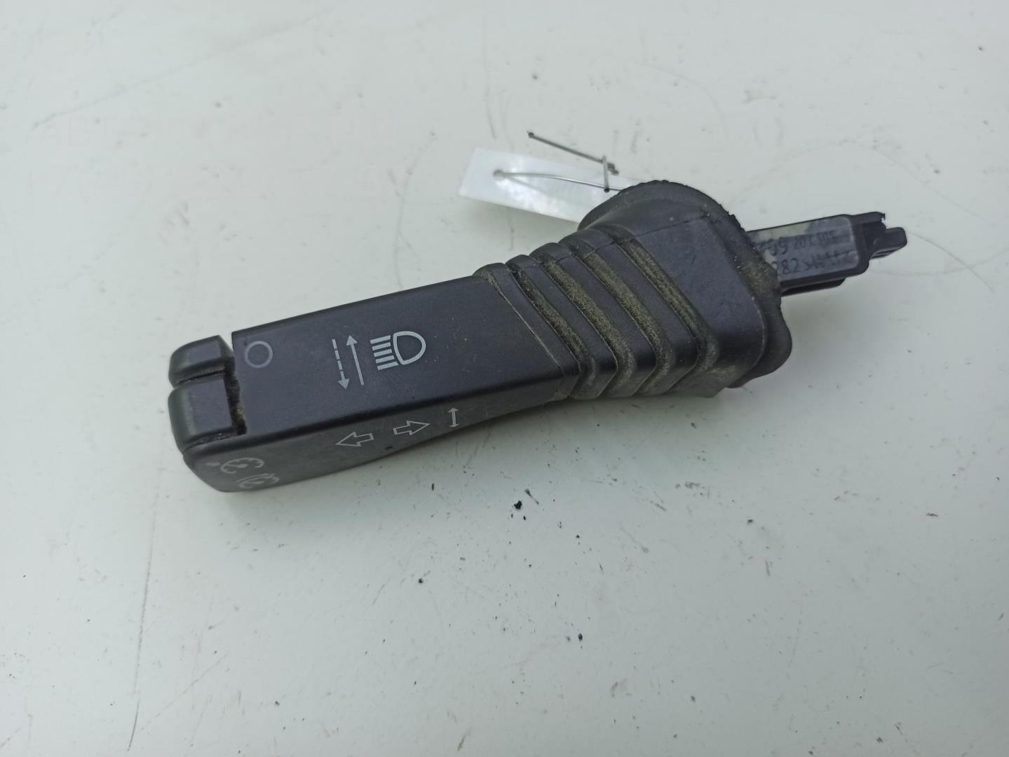 Переключатель поворотов подрулевой