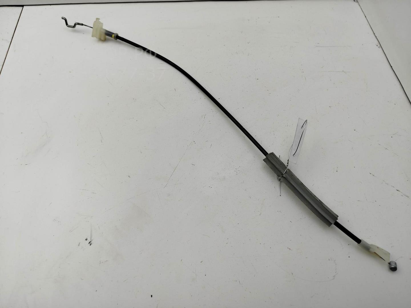 Трос открывания двери