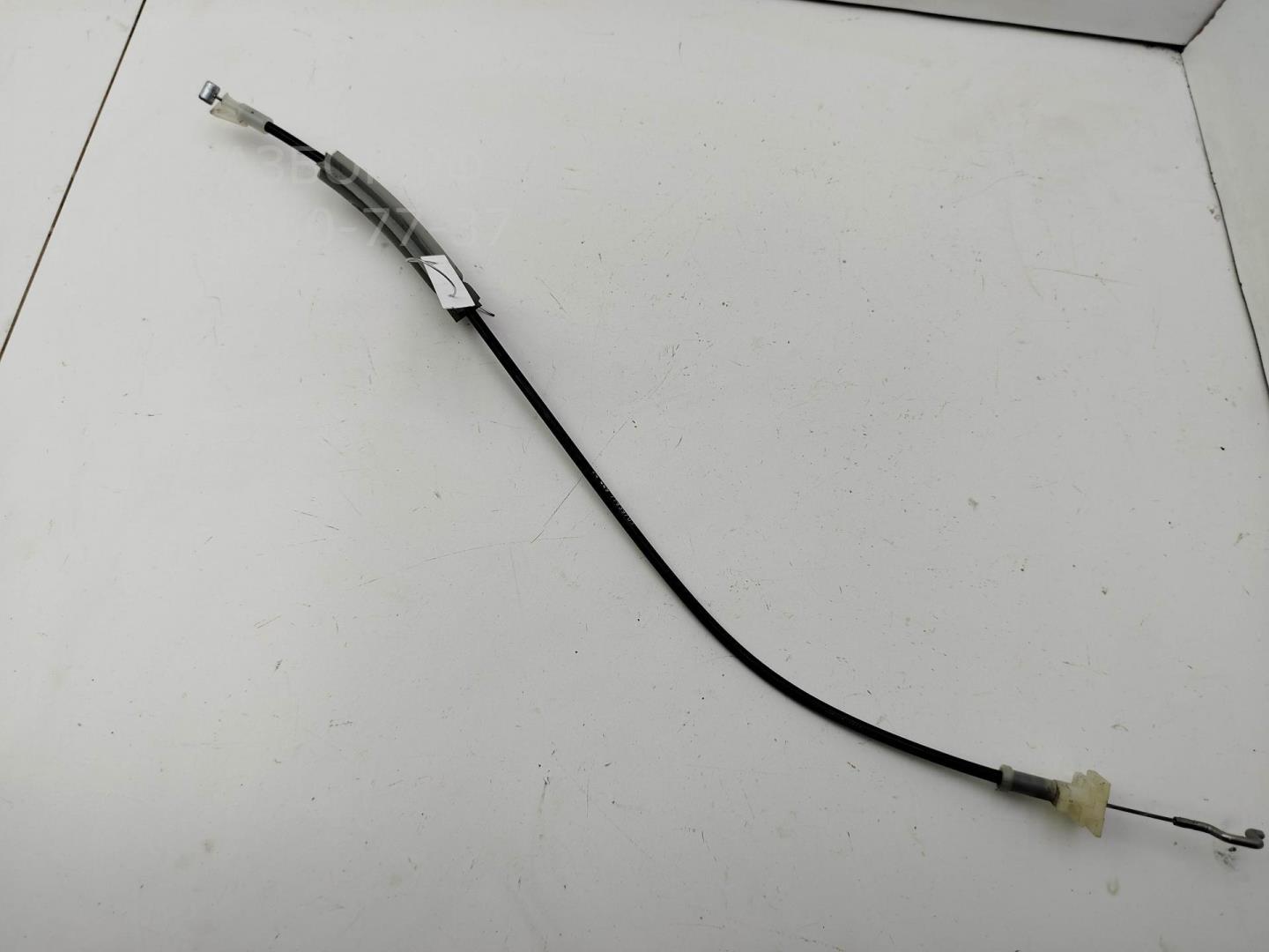 Трос открывания двери