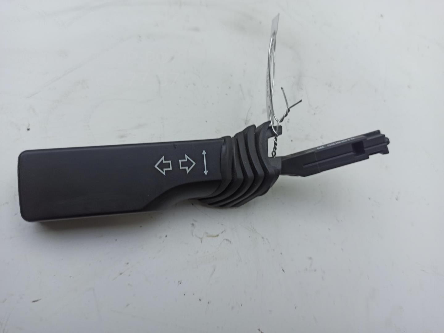 Переключатель поворотов подрулевой