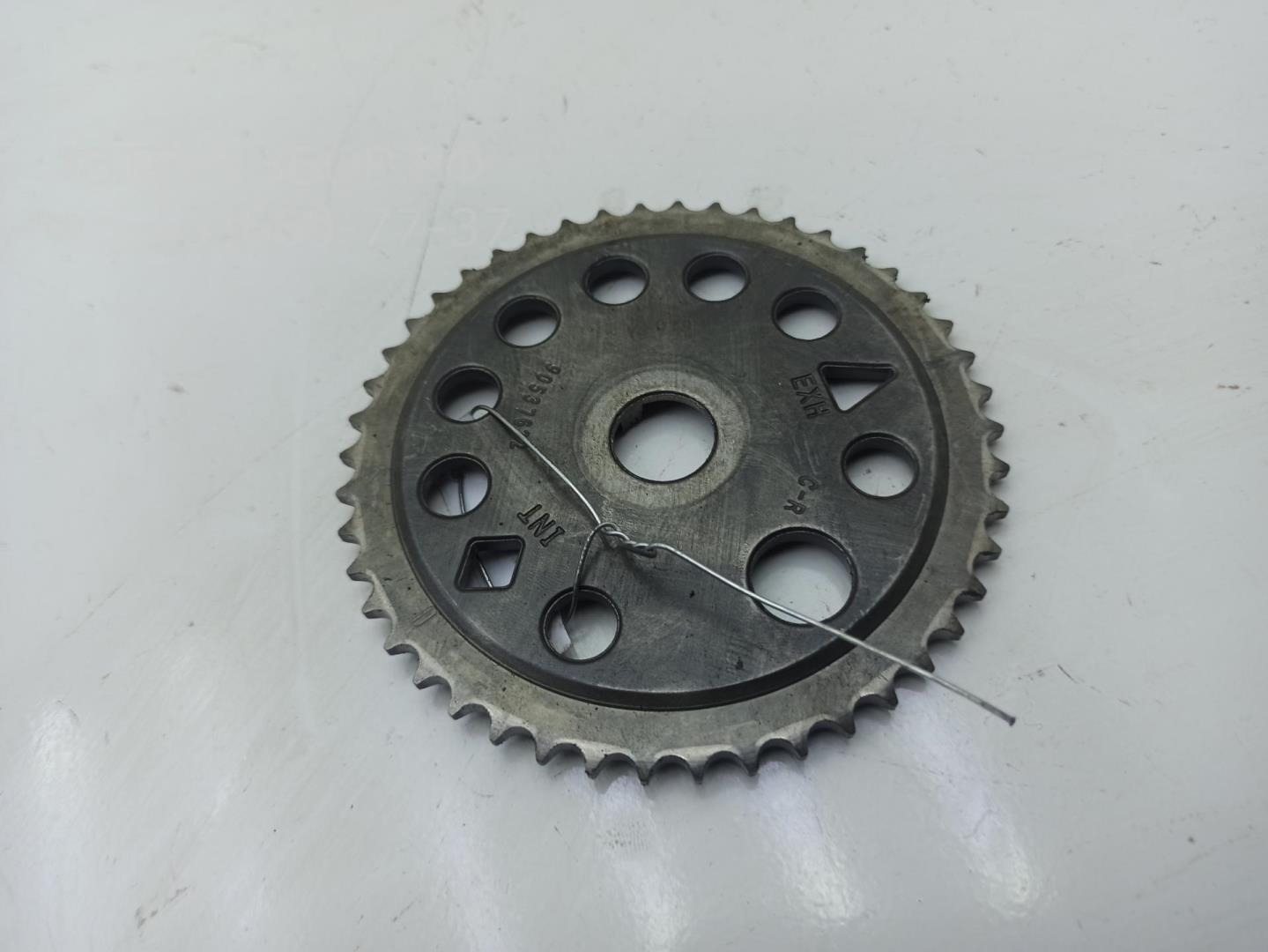 Шестерня распредвала