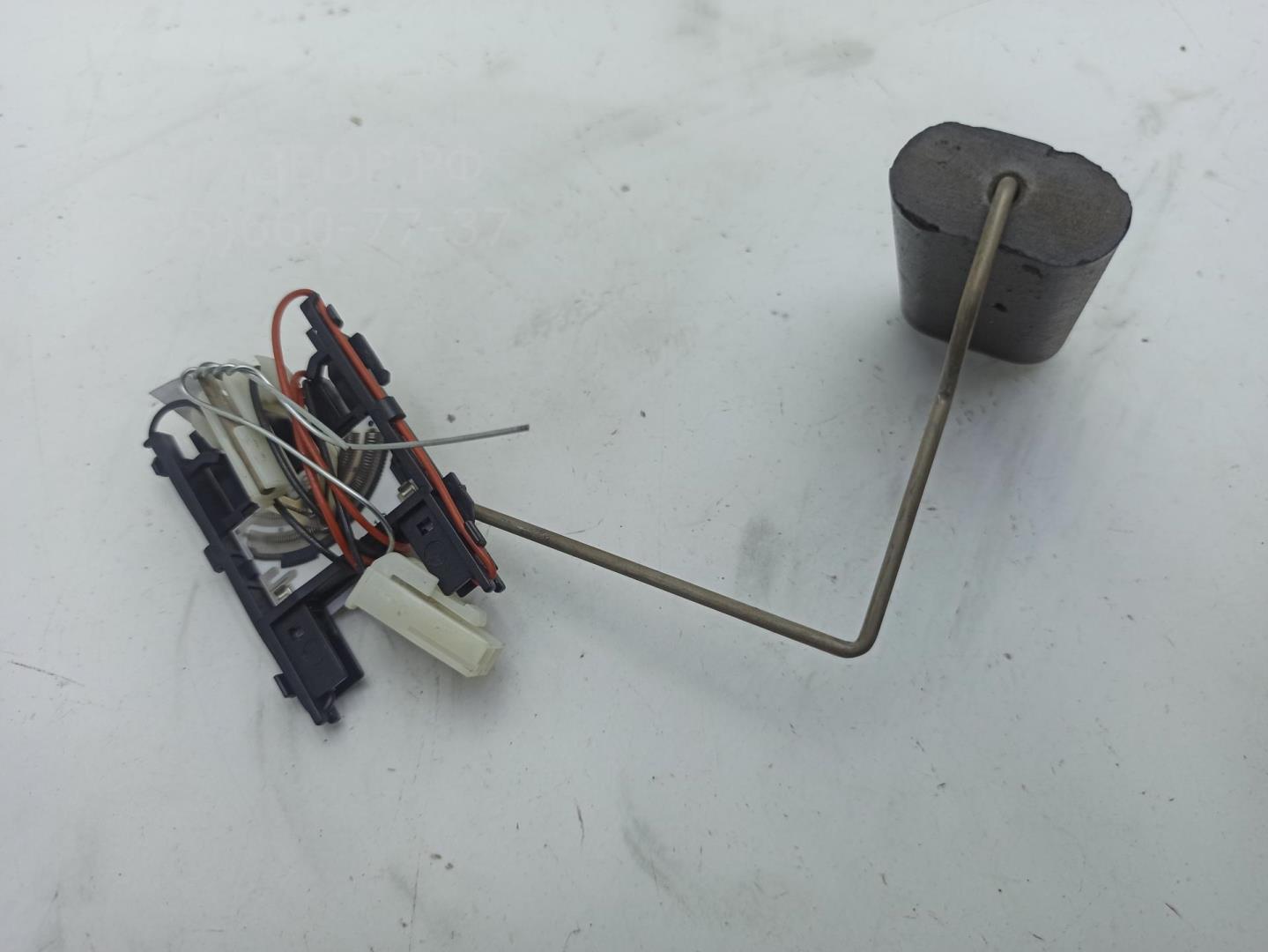 Датчик уровня топлива