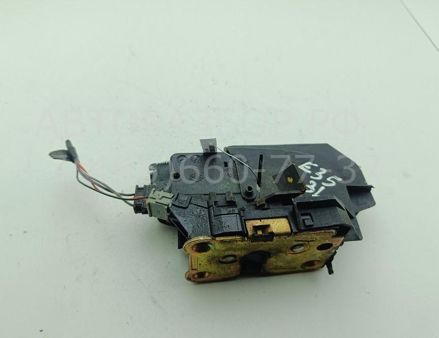 Замок двери задней левой