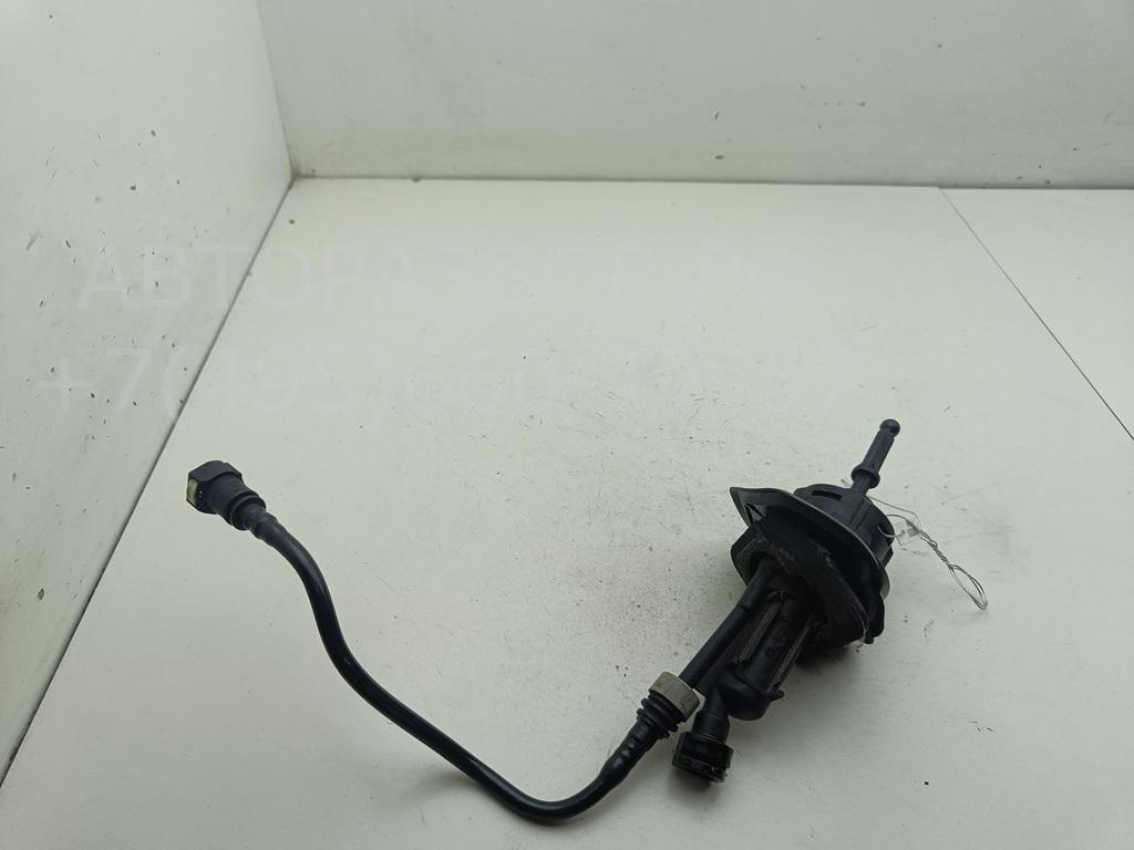 Цилиндр сцепления главный