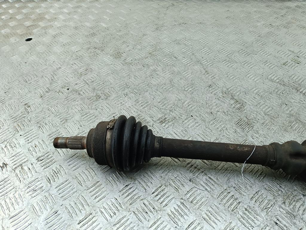 Полуось передняя правая