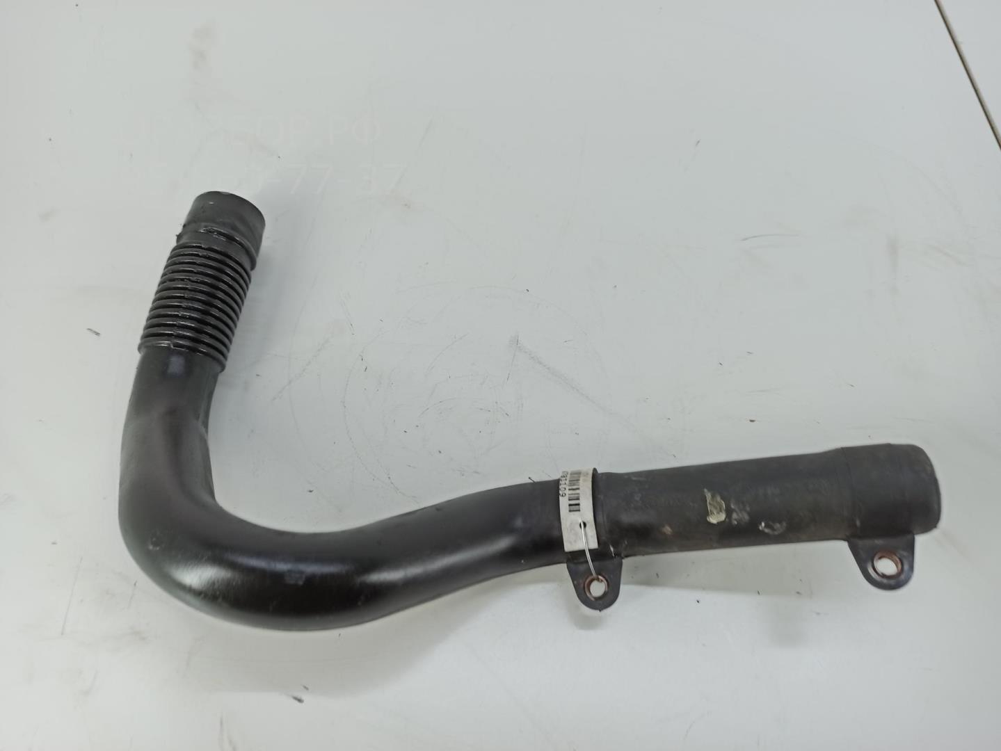 Трубка картерных газов