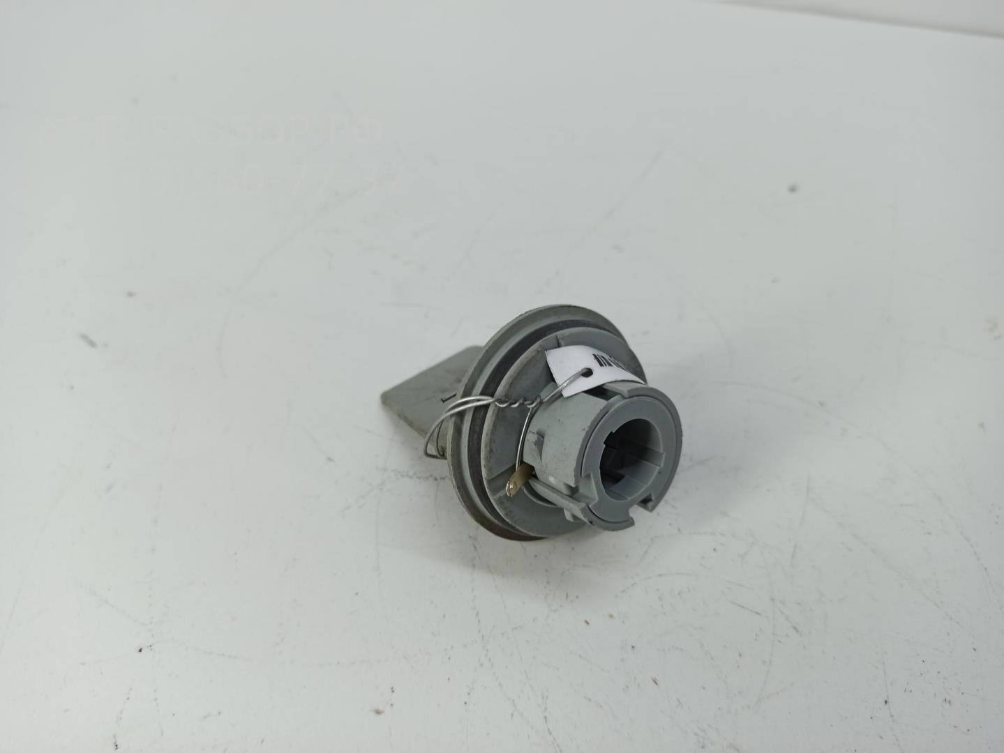 Патрон лампы