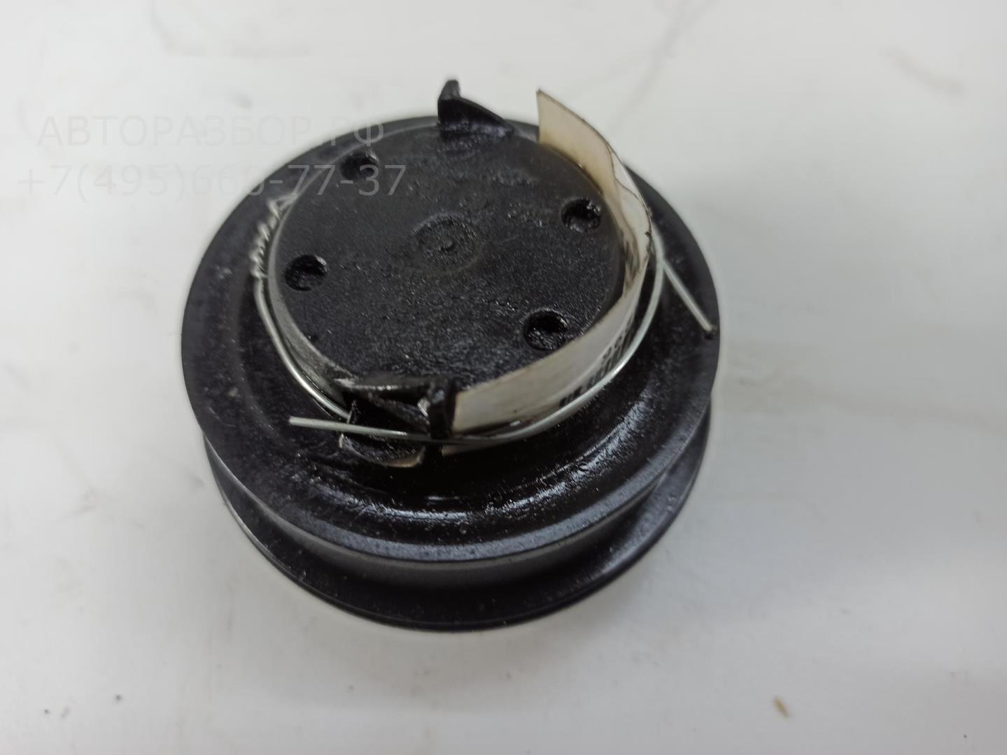 Крышка маслозаливной горловины