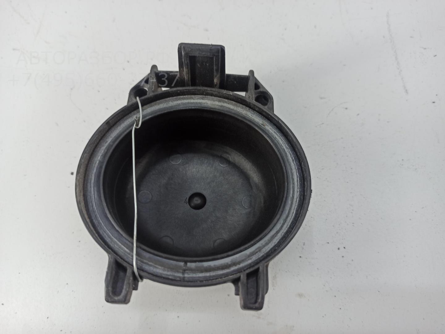 Крышка фары левой