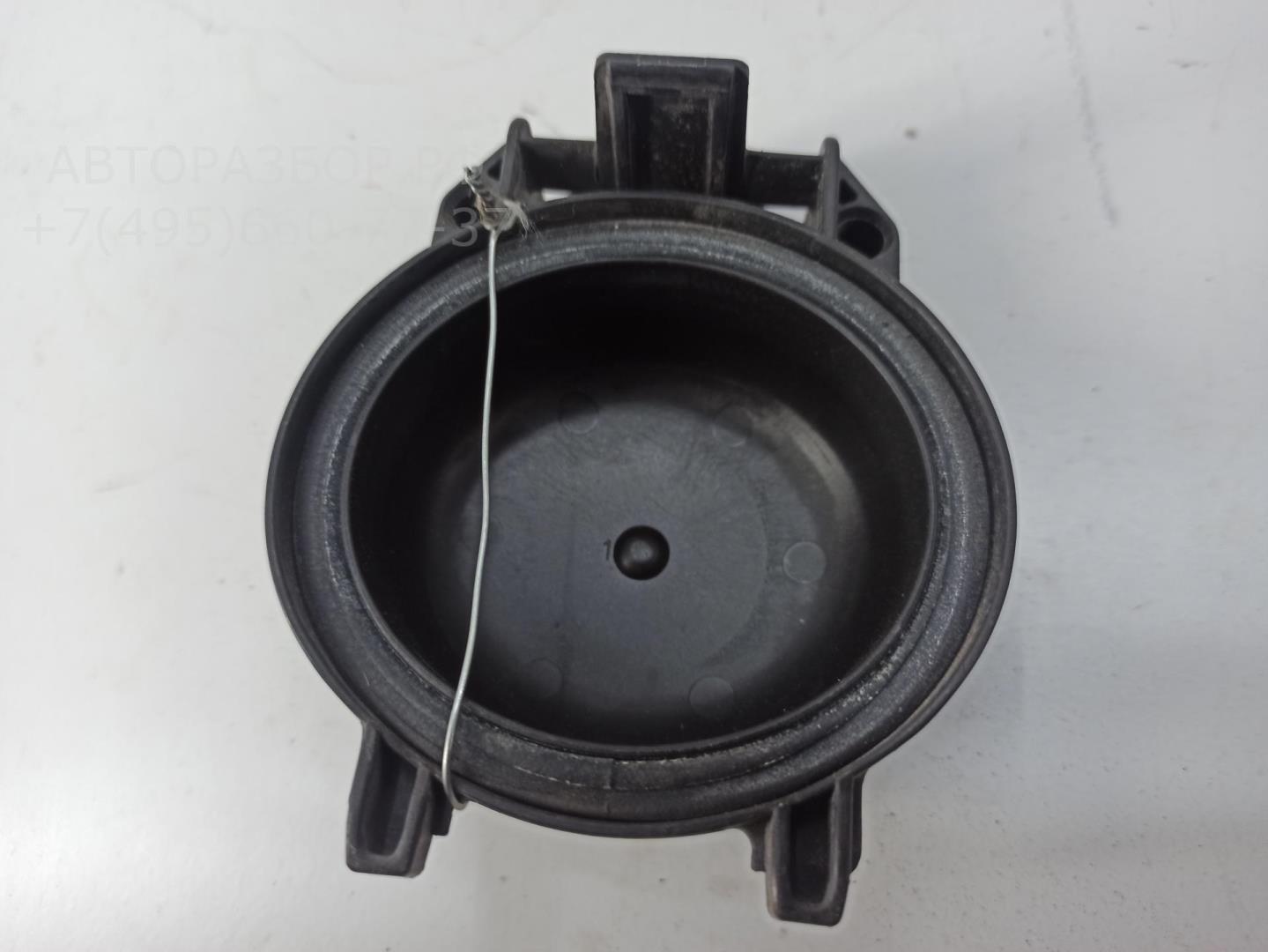 Крышка фары левой