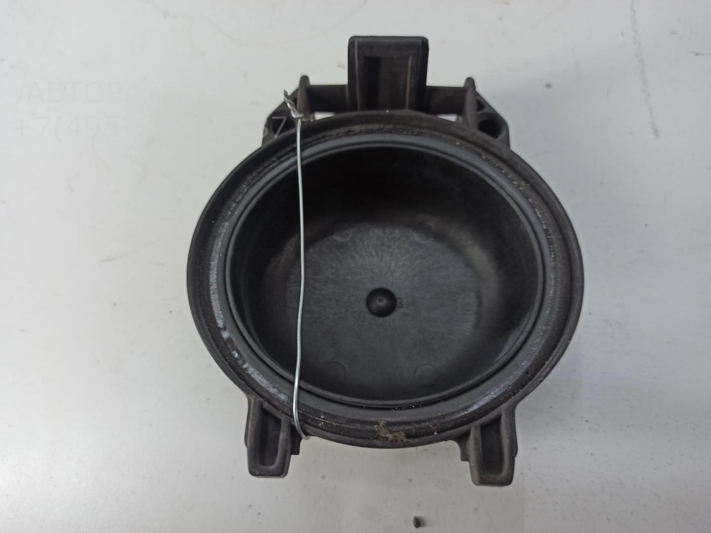 Крышка фары левой