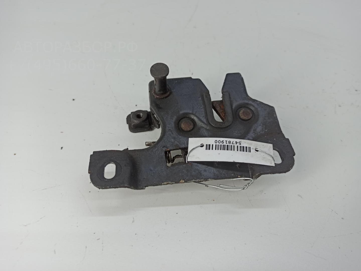 Замок капота