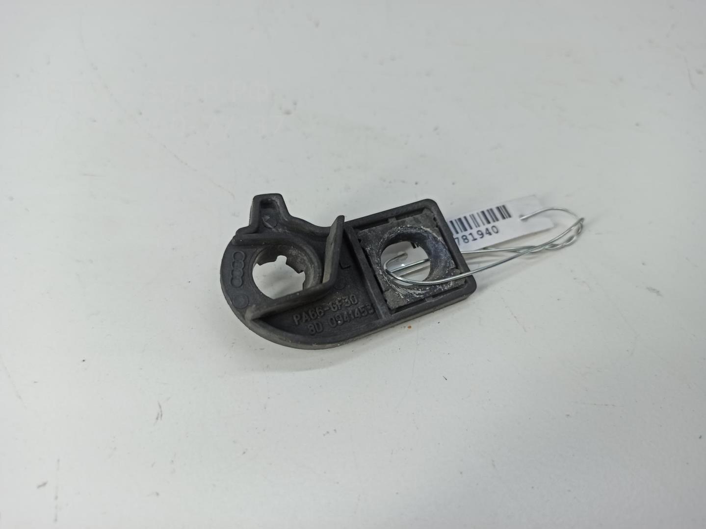 Крепеж фары