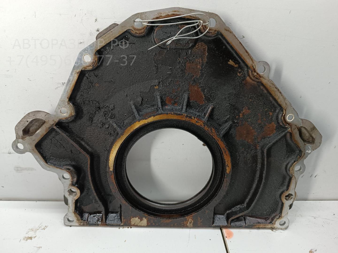 Крышка двигателя