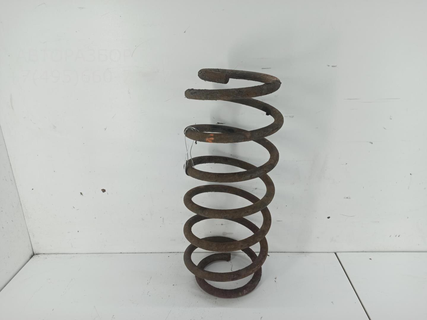 Пружина передняя
