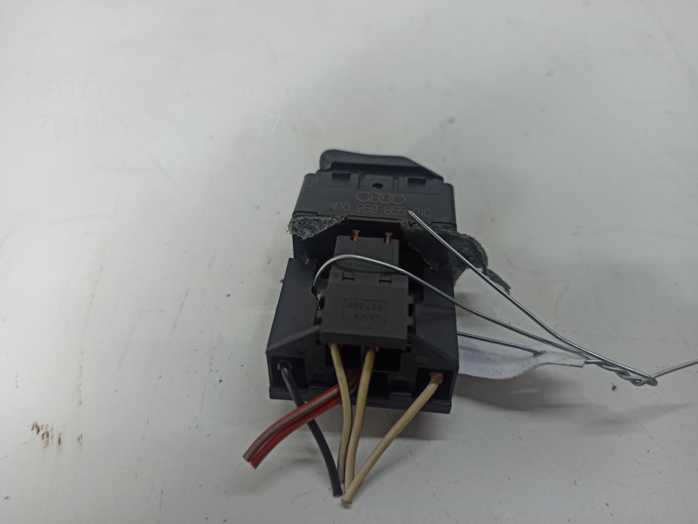 Кнопка стеклоподъемника