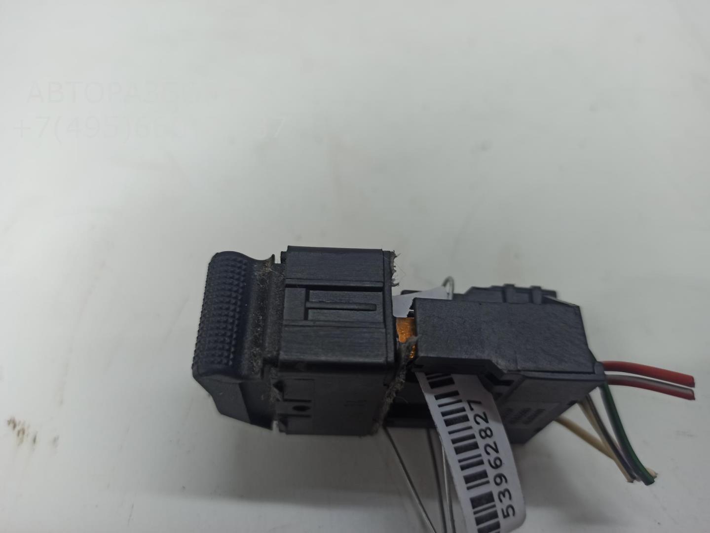 Кнопка стеклоподъемника