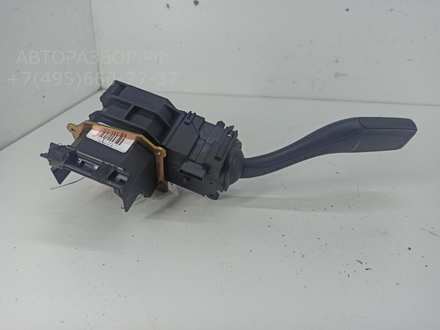 Переключатель поворотов подрулевой