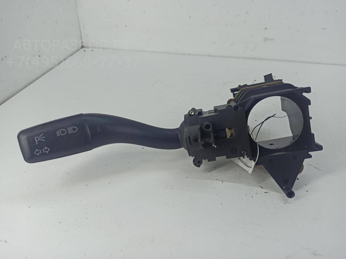 Переключатель поворотов подрулевой