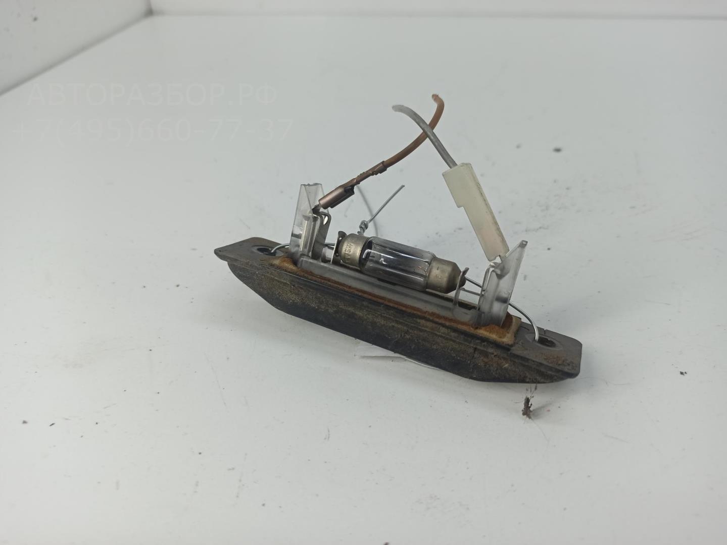 Фонарь подсветки номера