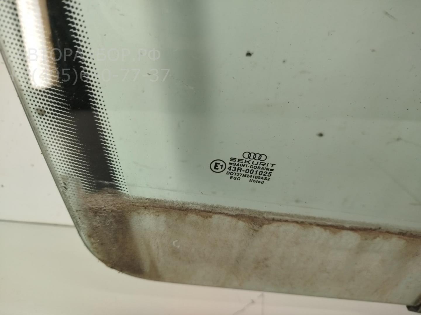 Стекло двери передней правой