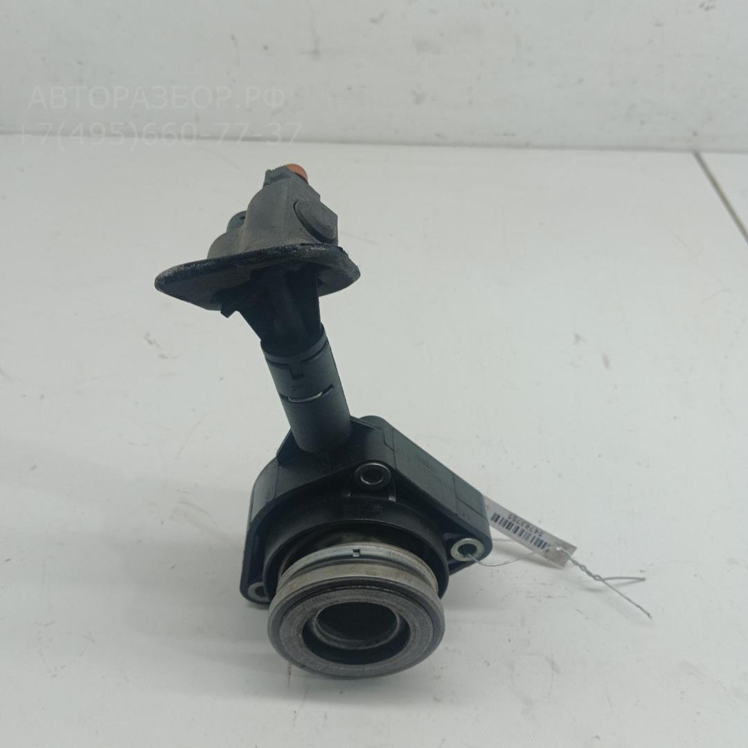 Цилиндр сцепления рабочий