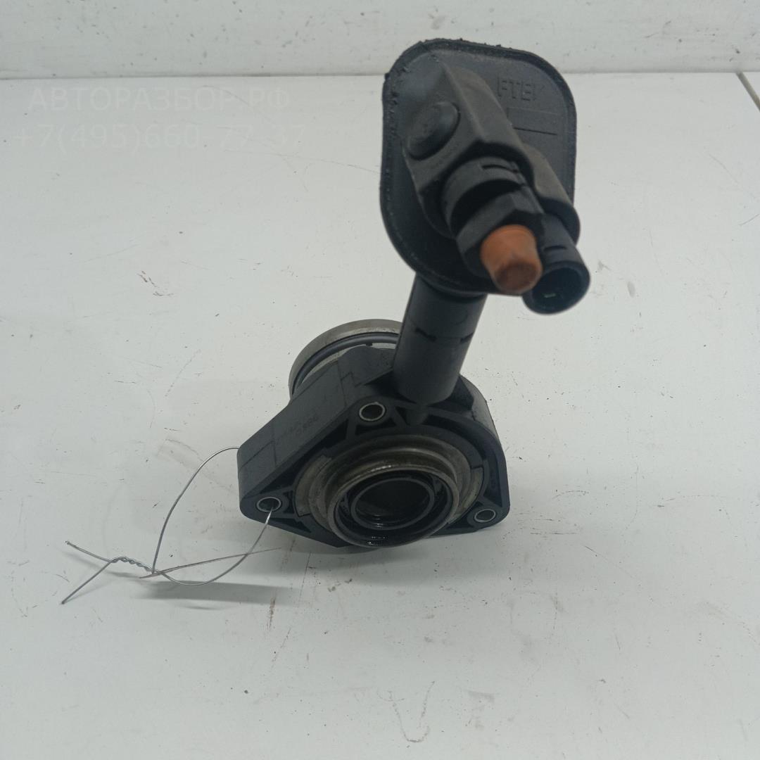 Цилиндр сцепления рабочий