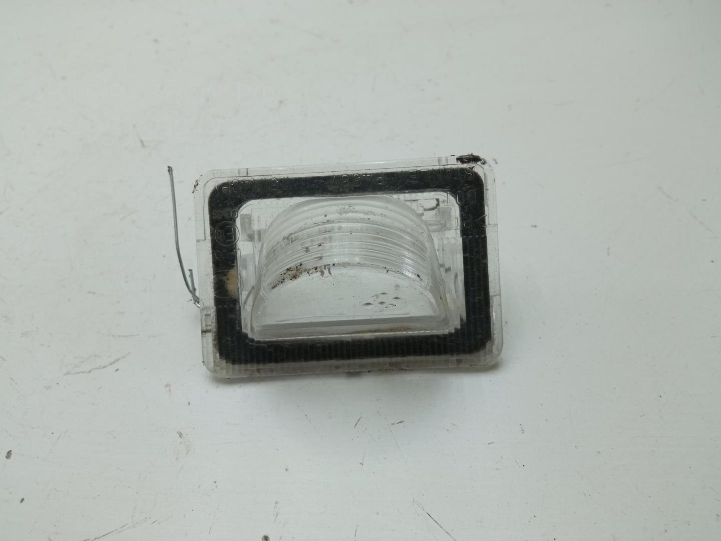 Фонарь подсветки номера