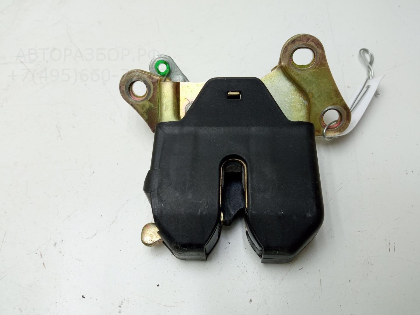 Замок багажника