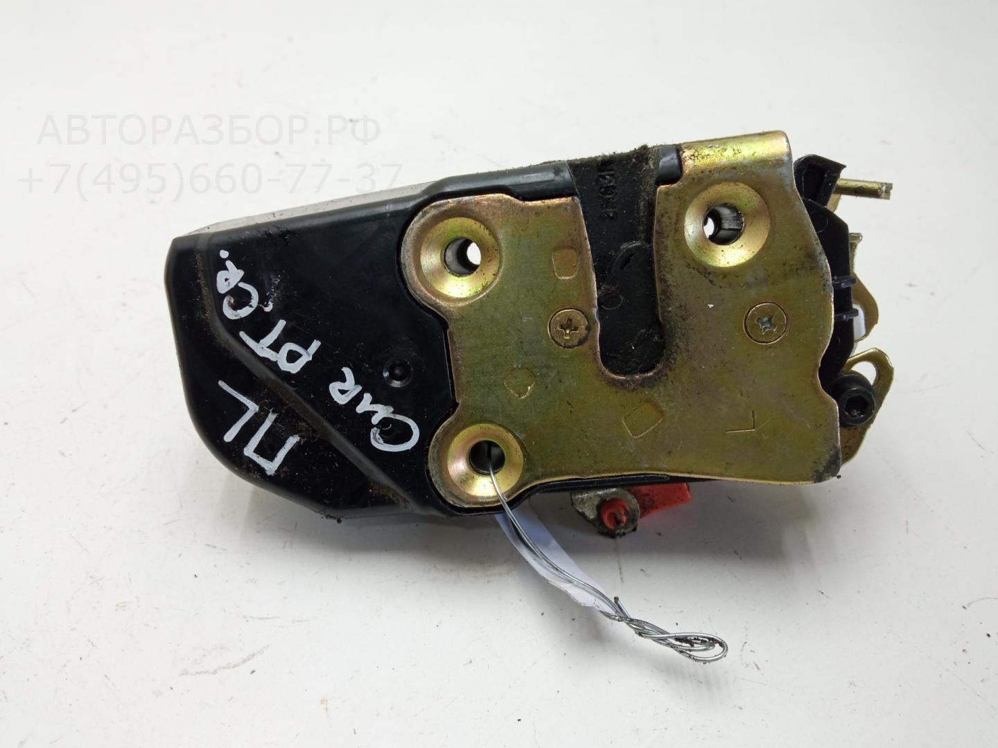 Замок двери передней левой