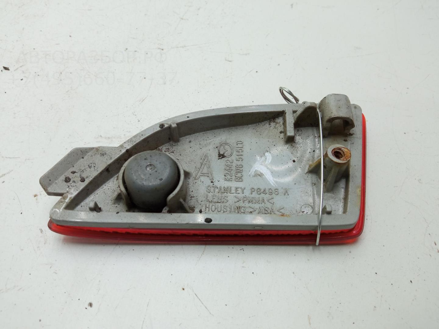 Отражатель в бампер задний правый