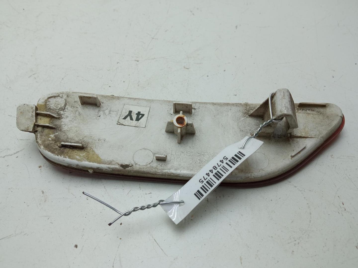 Отражатель в бампер задний правый