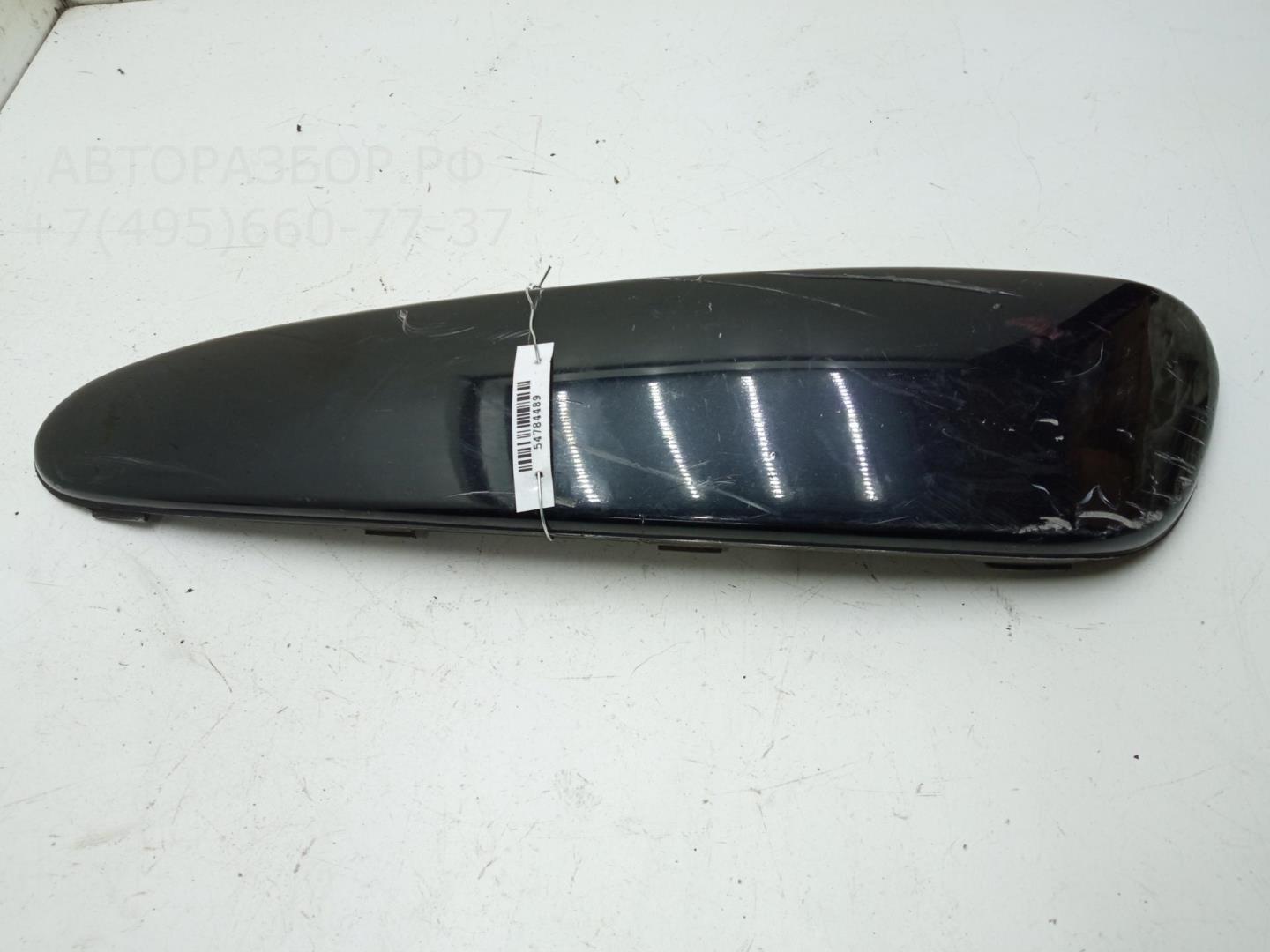 Молдинг переднего бампера левый