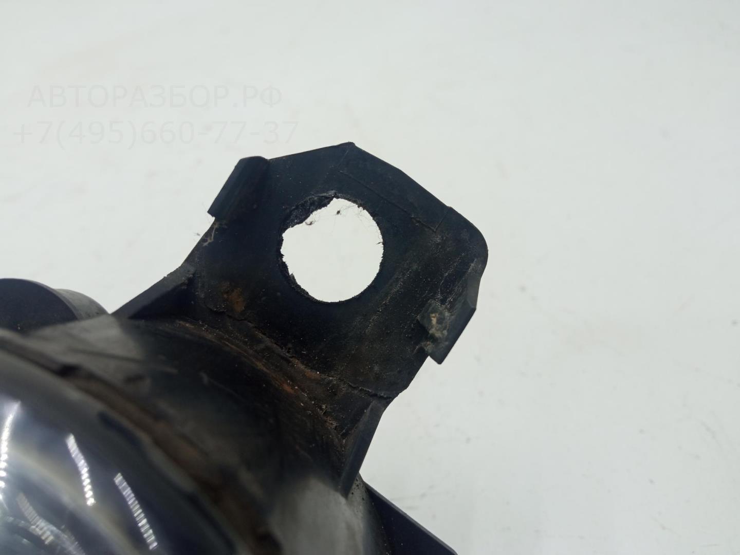 Фара противотуманная правая