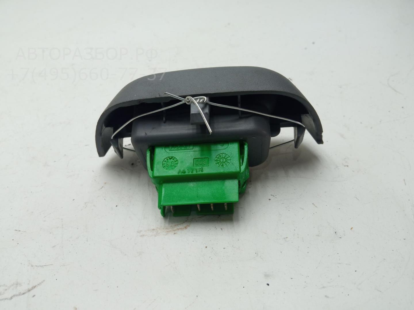 Кнопка стеклоподъемника