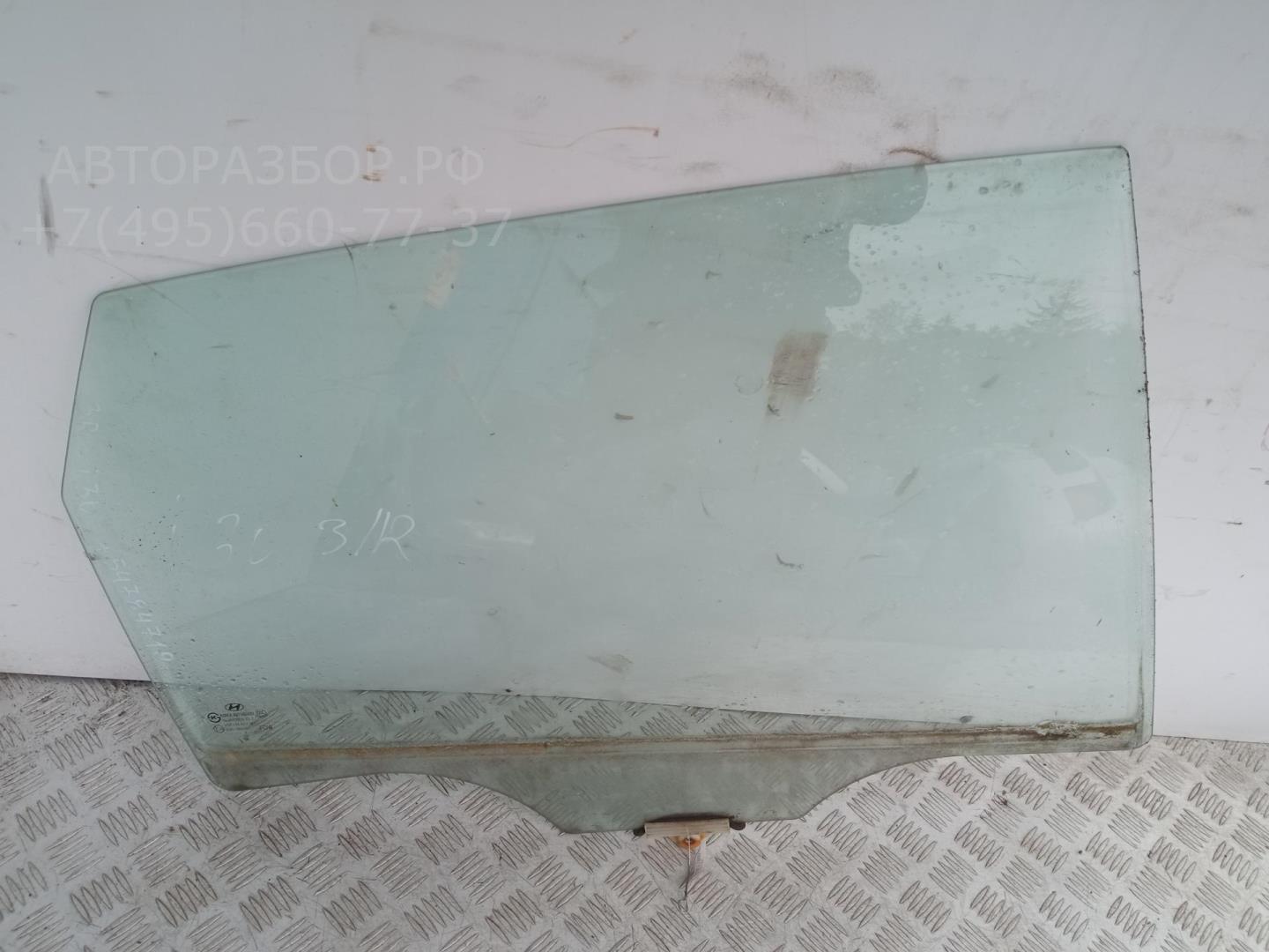 Стекло двери задней правой