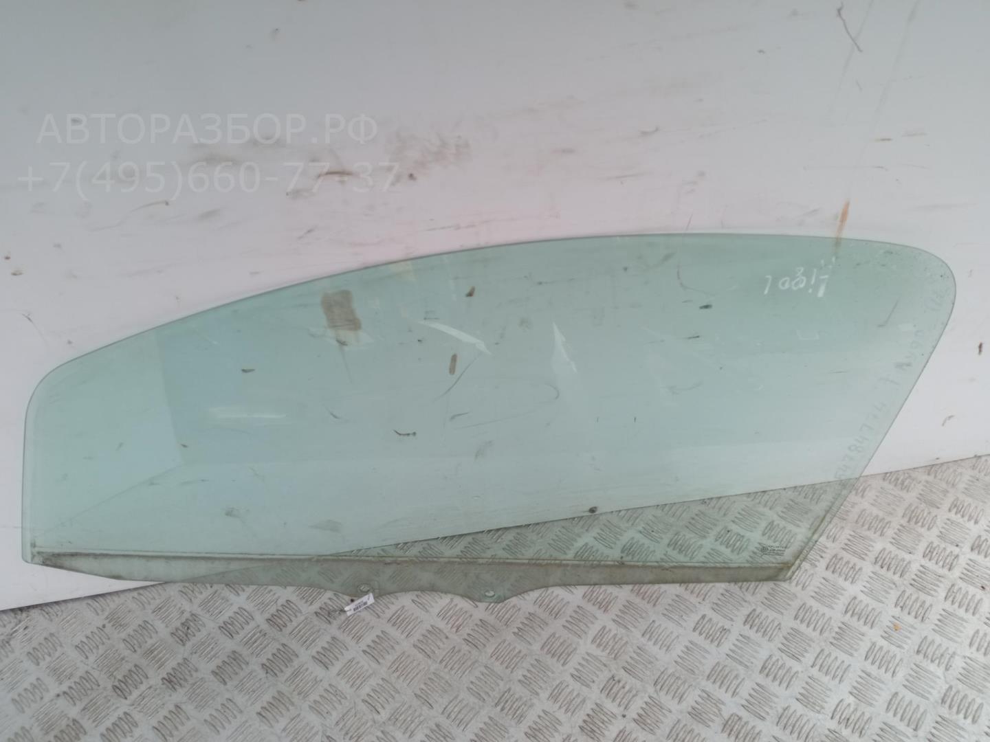 Стекло двери передней левой