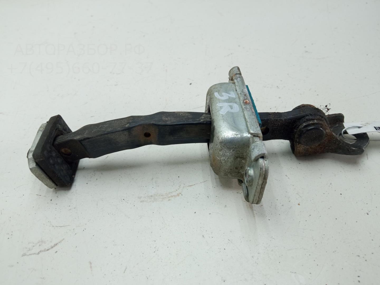 Ограничитель двери