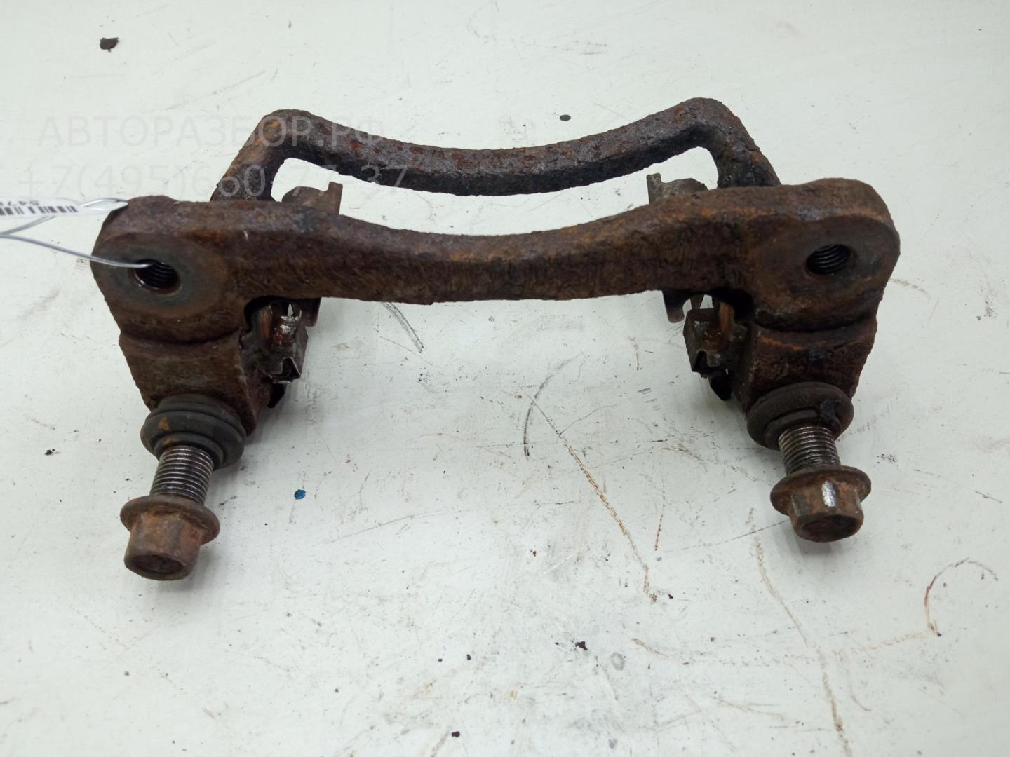 Скоба суппорта заднего