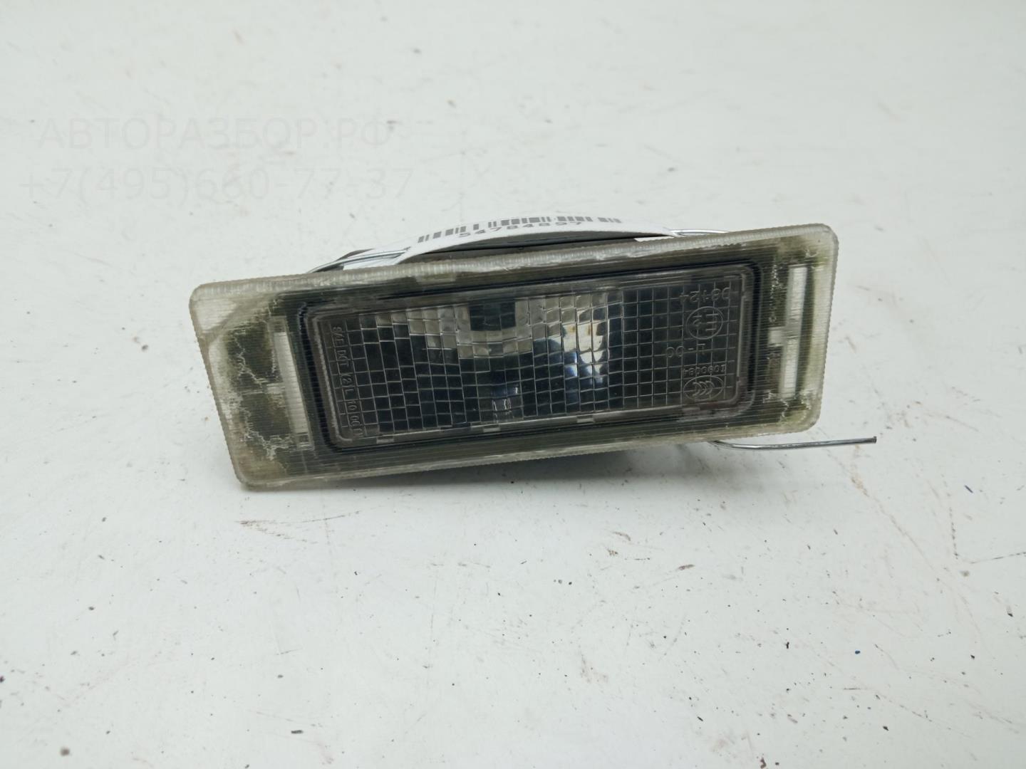 Фонарь подсветки номера