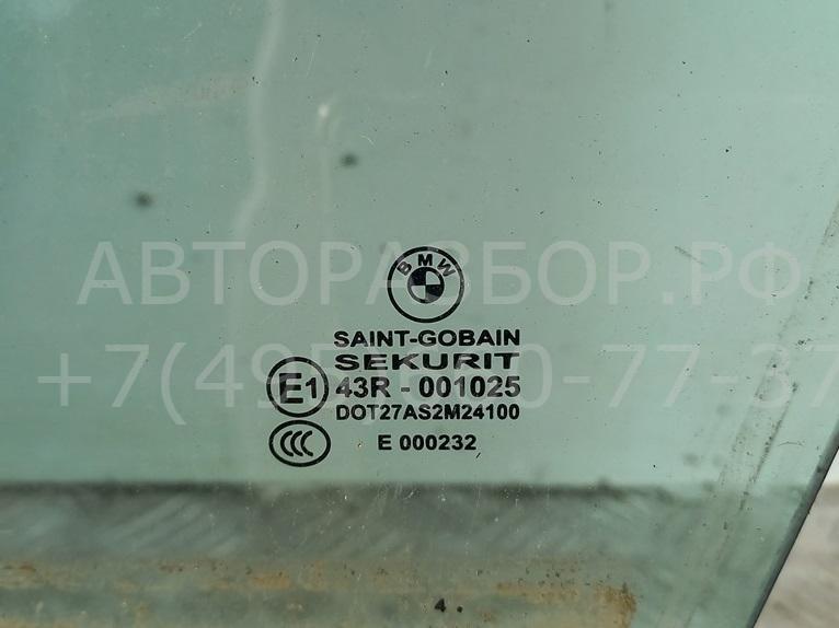 Стекло двери передней левой